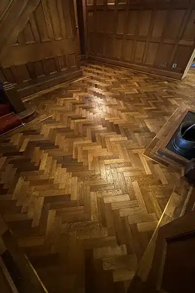 wooden-floors-large-hallway